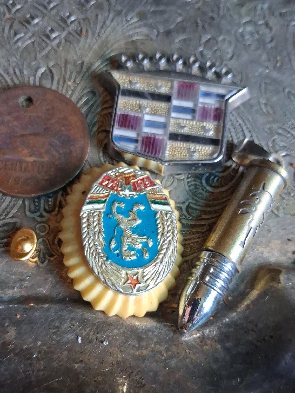 1944 Pin/60's CadillacEmblem/Antique Coin/Golden Mini Oyster+